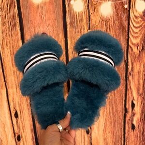 Emu Australia Wrenlette Slippers in Teal W6/M5